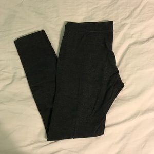 ❗️FINAL PRICE❗️Old Navy Charcoal Grey Leggings